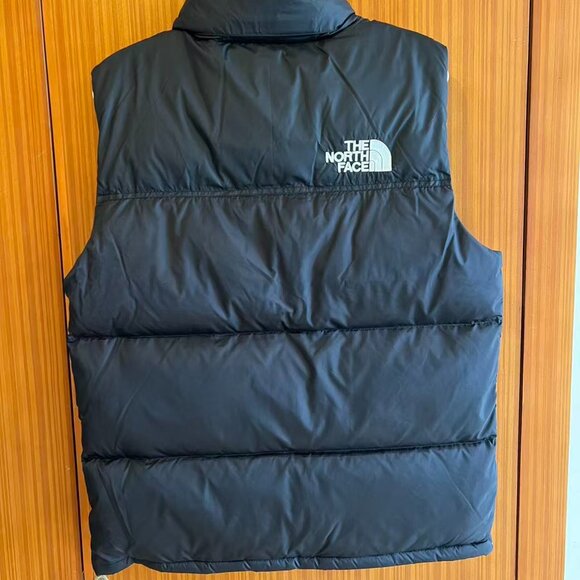 North side of vest jacket - Picture 4 of 4
